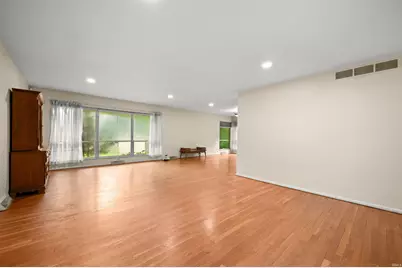 52585 Brooktrails Drive, South Bend, IN 46637 - Photo 9