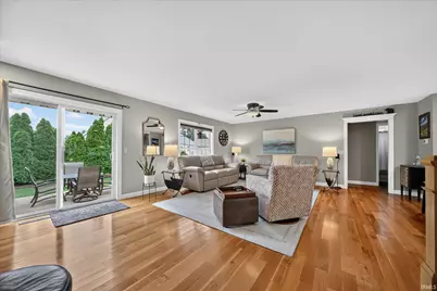 102 Livingston Bay Court, Mishawaka, IN 46544 - Photo 7