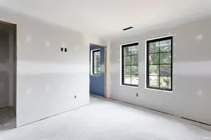 1123 N Twyckenham Dr, South Bend, IN 46617 - Photo 17