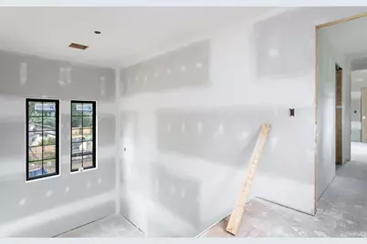 1123 N Twyckenham Drive, South Bend, IN 46617 - Photo 11