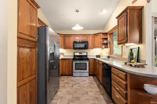 1984 Creekbank Ln, South Bend, IN 46635 - Photo 7