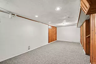 5015 Bloomfield Pl, South Bend, IN 46619 - Photo 11