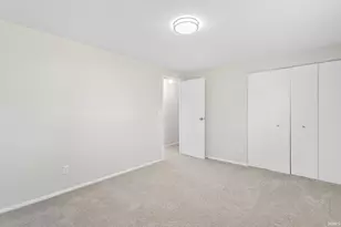 18135 Heatherfield Dr, South Bend, IN 46637 - Photo 11
