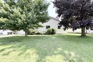 4620 Crawford Ct, South Bend, IN 46614 - Photo 3
