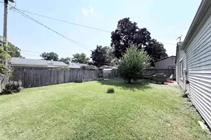 4620 Crawford Ct, South Bend, IN 46614 - Photo 7