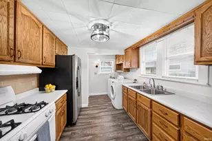 1406 Milburn Blvd, Mishawaka, IN 46544 - Photo 11