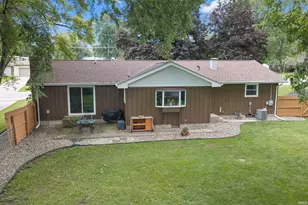 19622 Ruth Ave, South Bend, IN 46614 - Photo 9