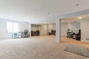 3935 Harrison Creek Ct, Mishawaka, IN 46544 - Photo 23