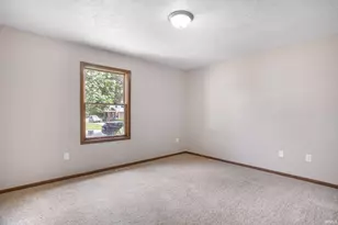 1849 N Meade St, South Bend, IN 46628 - Photo 23