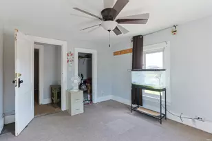 946 S 27th St, South Bend, IN 46615 - Photo 17