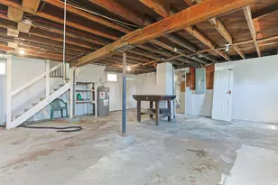 946 S 27th St, South Bend, IN 46615 - Photo 19