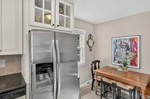 1725 E Lasalle Ave, South Bend, IN 46617 - Photo 11