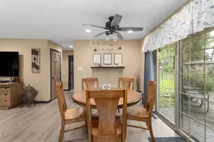 55844 Oak Ln, Elkhart, IN 46514 - Photo 9
