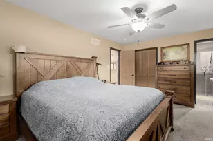 55844 Oak Ln, Elkhart, IN 46514 - Photo 19