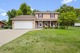 57110 Pine View Dr, South Bend, IN 46619 - Photo 1