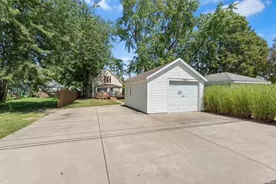 845 E 3rd Street, Mishawaka, IN 46544 - Photo 15