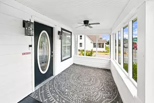 223 Indiana Ave, Mishawaka, IN 46544 - Photo 5