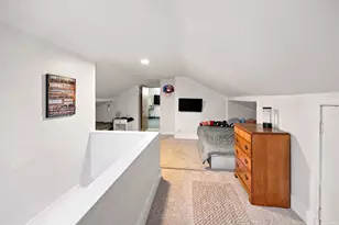 223 Indiana Ave, Mishawaka, IN 46544 - Photo 23