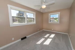 214 Virginia St, Mishawaka, IN 46544 - Photo 17