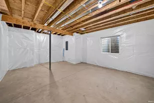51490 Ginny Dr, South Bend, IN 46628 - Photo 47