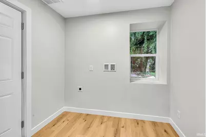 2422 Kenwood Avenue, South Bend, IN 46628 - Photo 15