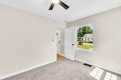 107 S Coquillard Drive, South Bend, IN 46617 - Photo 23