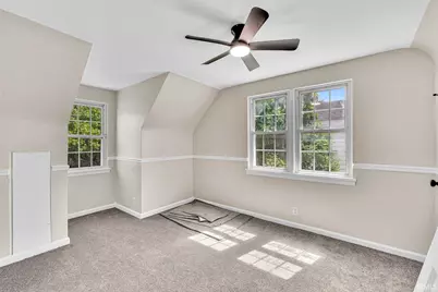 107 S Coquillard Drive, South Bend, IN 46617 - Photo 17