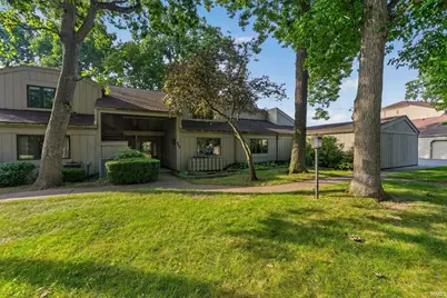 605 Vistula Terrace #2, Mishawaka, IN 46544 - Photo 1