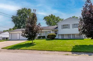 4542 MacDougall Ct, South Bend, IN 46614 - Photo 1