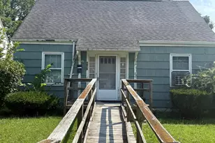 1626 Johnson St, South Bend, IN 46628 - Photo 1