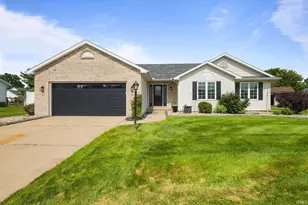 11101 Golden Pheasant Dr, Osceola, IN 46561 - Photo 1
