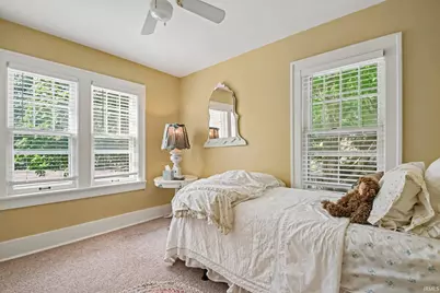 131 S Vine Street, Elkhart, IN 46514 - Photo 29