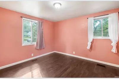 2729 Hilltop Drive, South Bend, IN 46614 - Photo 11