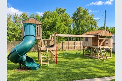 2210 Kemble Avenue, South Bend, IN 46613 - Photo 11