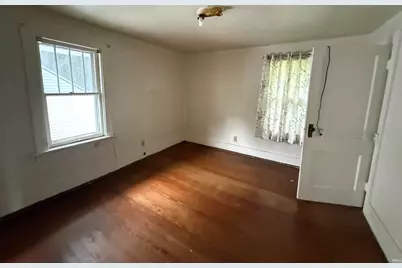 2617 W Washington Street, South Bend, IN 46619 - Photo 11