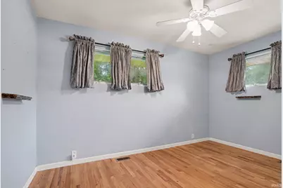 51405 Outer Drive, South Bend, IN 46628 - Photo 15