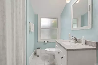1435 E Lasalle Avenue, South Bend, IN 46617 - Photo 19