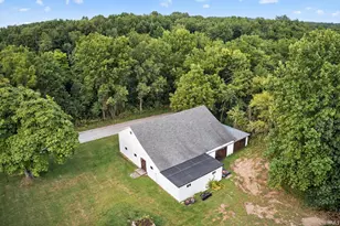2622 E 850 N Rd, La Porte, IN 46350 - Photo 9