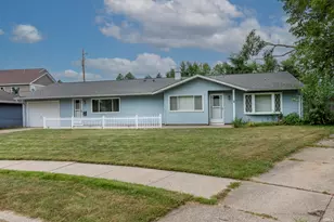 929 Simon Ct, South Bend, IN 46615 - Photo 1
