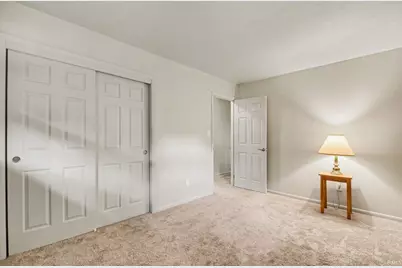 51205 Green Hill Drive, South Bend, IN 46628 - Photo 9