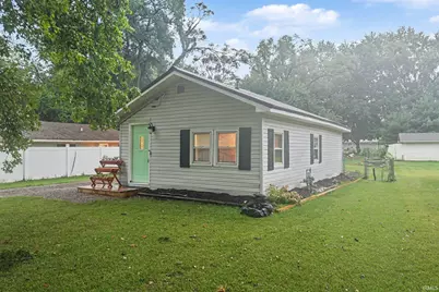 211 E Louis Street, Osceola, IN 46561 - Photo 3