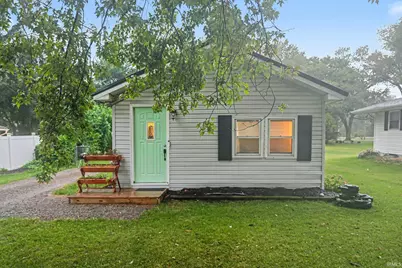 211 E Louis Street, Osceola, IN 46561 - Photo 1