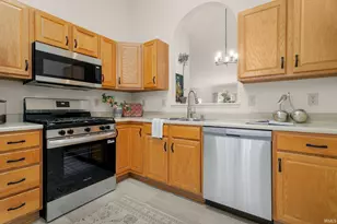 4117 Cherry Pointe Dr, South Bend, IN 46628 - Photo 7