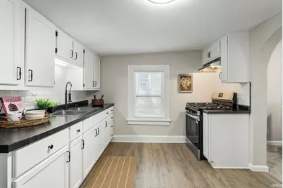 613 S 36th Street, South Bend, IN 46615 - Photo 9