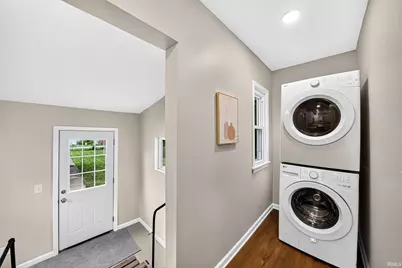740 E 6th Street, Mishawaka, IN 46544 - Photo 17