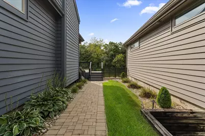 709 Bittersweet Cove Drive, Mishawaka, IN 46544 - Photo 39