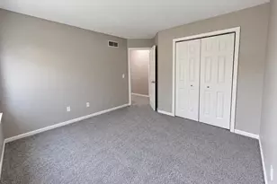 51701 Harvester Dr, Granger, IN 46530 - Photo 19