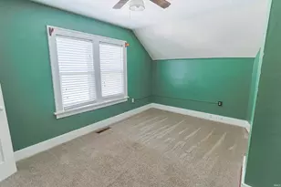 814 S 33rd St, South Bend, IN 46615 - Photo 21