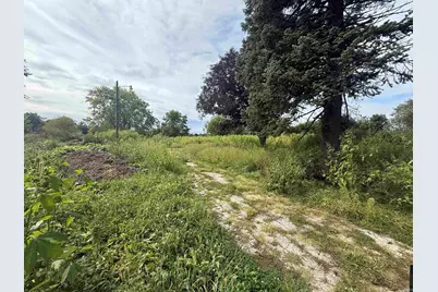 8636 N 900 E, New Carlisle, IN 46552 - Photo 1