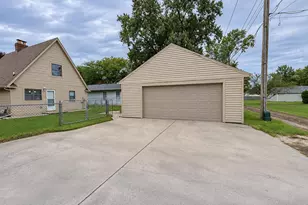 510 E Lowell Ave, Mishawaka, IN 46545 - Photo 33